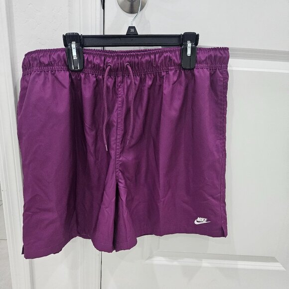 Men's Nike Club Woven 6" Flow Shorts - Picture 1 of 2
